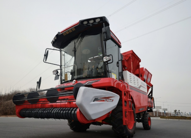 農資老板:“這次買對了”——中聯收獲花生機 61-1.png