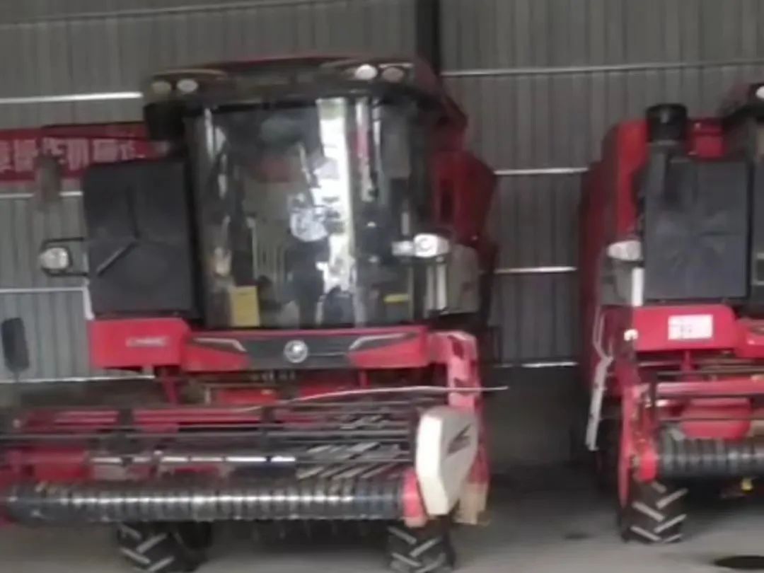 是什么讓20年的農機手為中聯收獲代言 802.jpg