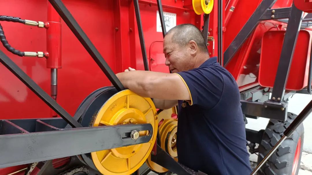 三十年來,一切為了用戶,為了用戶的一切——鄭州中聯生產經理周軍 801-3.jpg